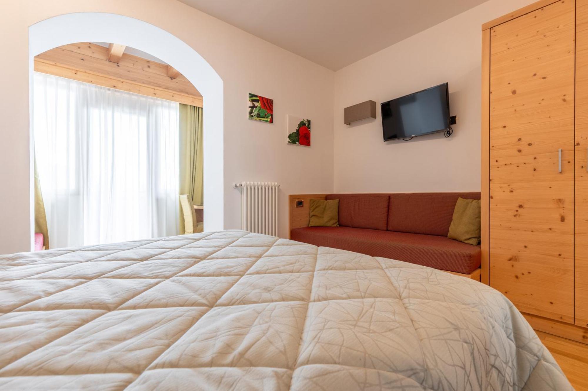 Hotel Bel Soggiorno Malosco Kültér fotó
